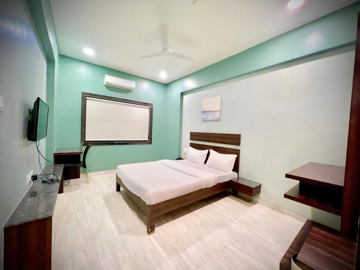 Hotel Rahul Regency, Aurangabad Dış mekan fotoğraf